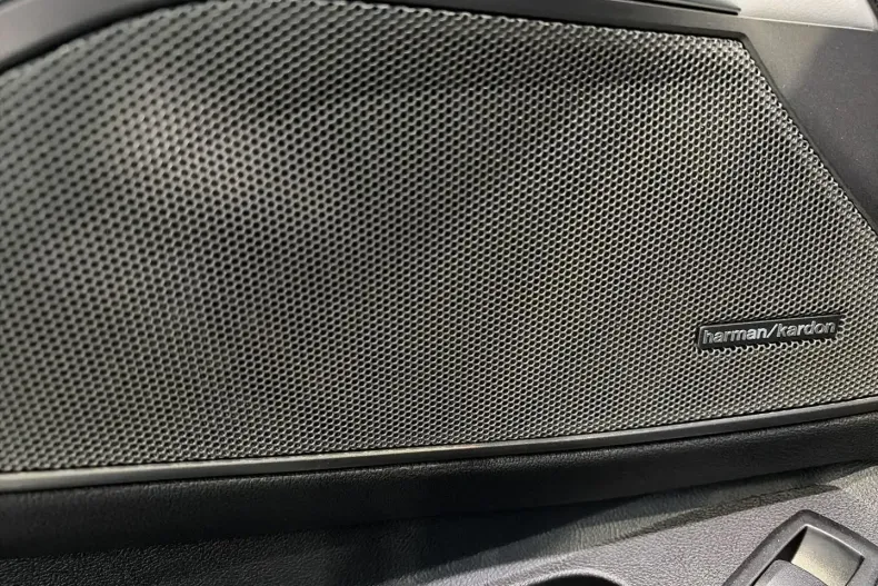 BMW M3 (Seria 3) din 2025 cu 17.212 km - oferta BMW197725 - foto 19