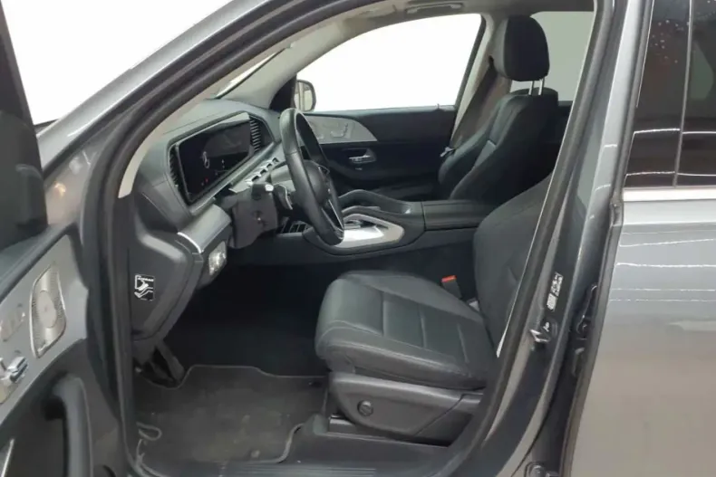 Mercedes-Benz GLE 350 (Clasa GLE) din 2024 cu 30.841 km - oferta MER197729 - foto 3