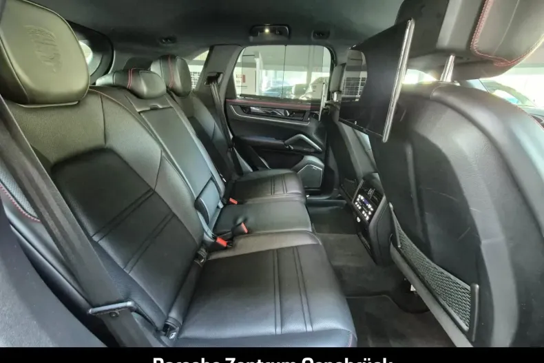 Porsche Cayenne din 2024 cu 84.200 km - oferta POR197730 - foto 31