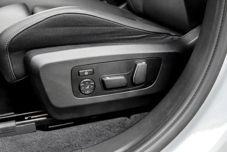 BMW X3 (Seria X) din 2025 cu 25.364 km - oferta BMW197734 - foto 13