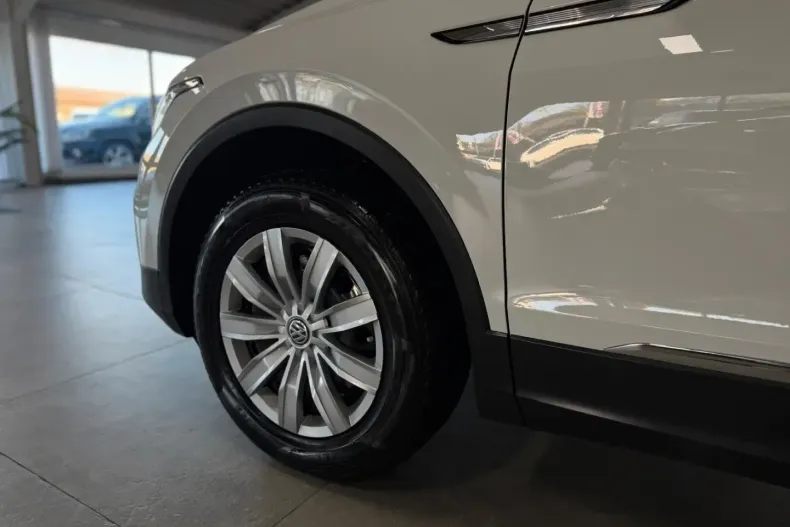 Volkswagen Tiguan din 2021 cu 52.250 km - oferta VOL197736 - foto 15
