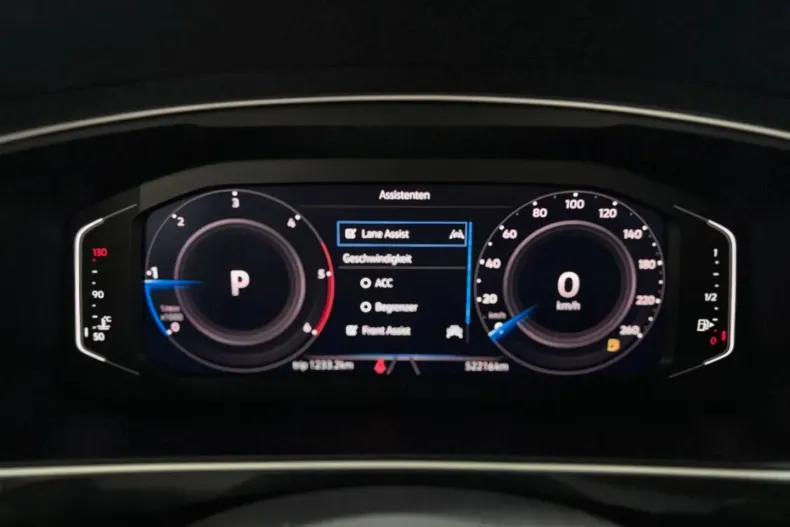 Volkswagen Tiguan din 2021 cu 52.250 km - oferta VOL197736 - foto 22