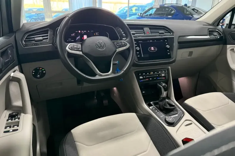 Volkswagen Tiguan din 2021 cu 52.250 km - oferta VOL197736 - foto 26