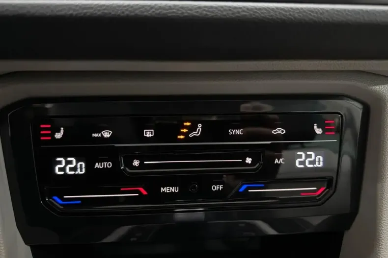 Volkswagen Tiguan din 2021 cu 52.250 km - oferta VOL197736 - foto 33