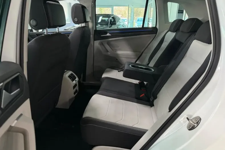 Volkswagen Tiguan din 2021 cu 52.250 km - oferta VOL197736 - foto 36