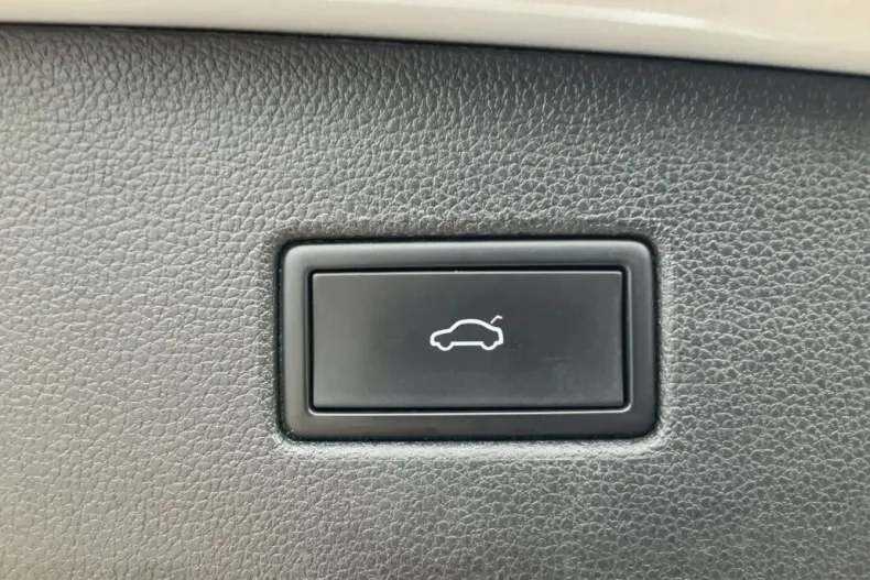 Volkswagen Tiguan din 2022 cu 98.550 km - oferta VOL197738 - foto 14