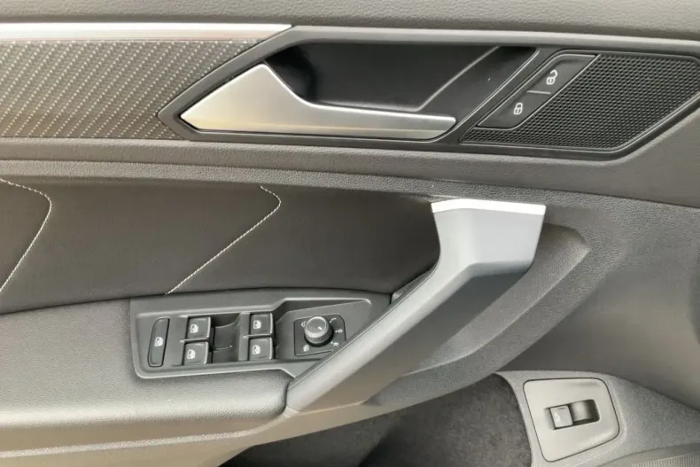 Volkswagen Tiguan din 2022 cu 98.550 km - oferta VOL197738 - foto 15