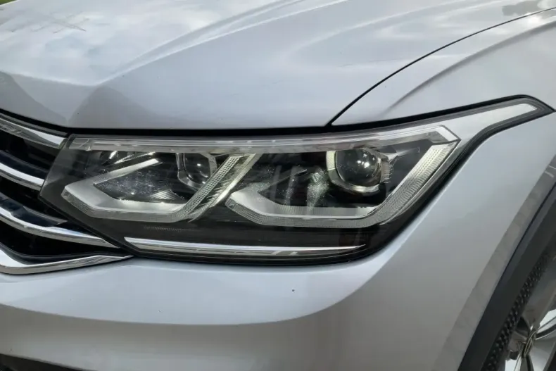 Volkswagen Tiguan din 2022 cu 98.550 km - oferta VOL197738 - foto 19