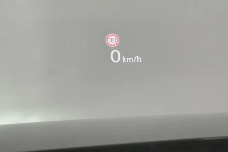 Volkswagen Tiguan din 2021 cu 88.450 km - oferta VOL197739 - foto 14