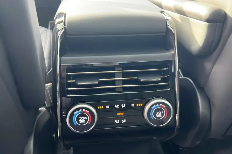 Land Rover Range Rover Sport din 2024 cu 22.900 km - oferta LAN197741 - foto 12