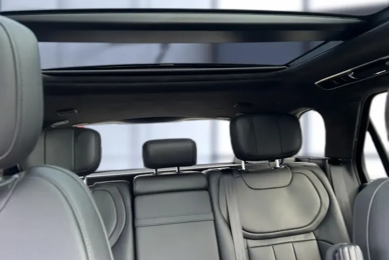 Land Rover Range Rover Sport din 2024 cu 22.900 km - oferta LAN197741 - foto 18