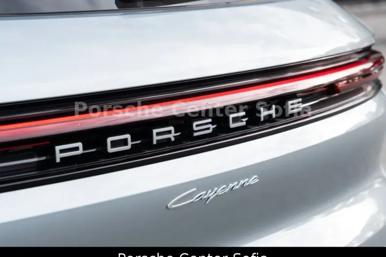 Porsche Cayenne din 2024 cu 23.200 km - oferta POR197742 - foto 29