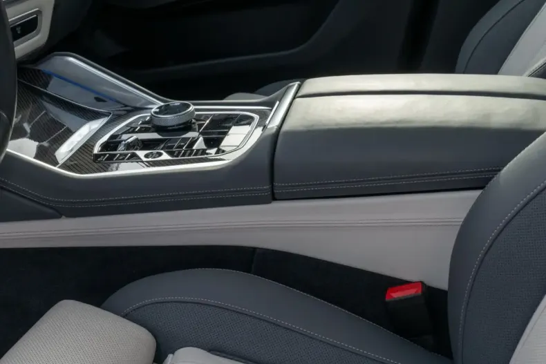 BMW X6 (Seria X) din 2023 cu 30.238 km - oferta BMW197745 - foto 16