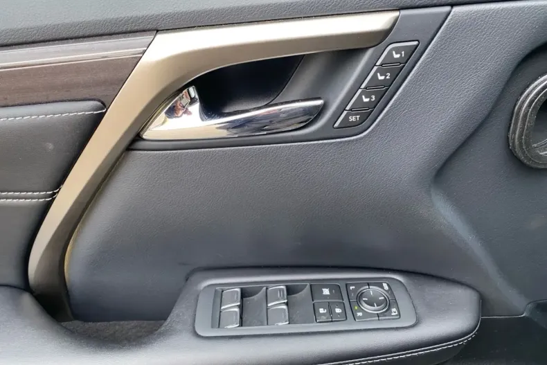 Lexus RX 450 din 2022 cu 55.791 km - oferta LEX197748 - foto 21