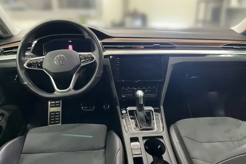 Volkswagen Arteon din 2021 cu 61.778 km - oferta VOL197749 - foto 6