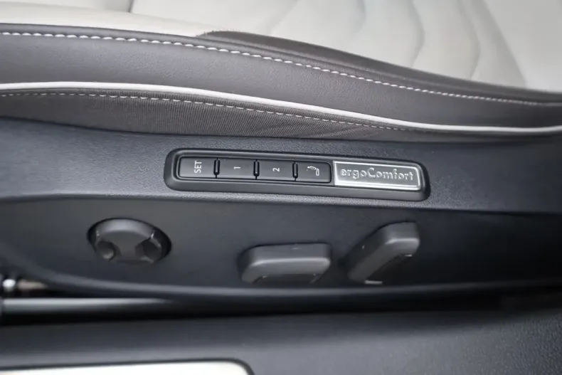 Volkswagen Arteon din 2021 cu 40.866 km - oferta VOL197753 - foto 13