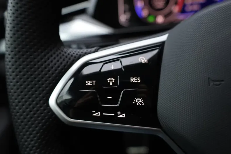 Volkswagen Arteon din 2021 cu 40.866 km - oferta VOL197753 - foto 23