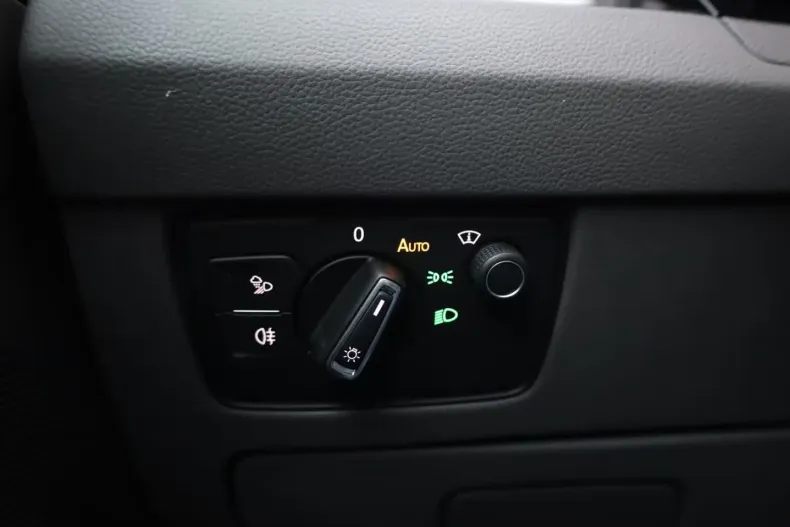 Volkswagen Arteon din 2021 cu 40.866 km - oferta VOL197753 - foto 25