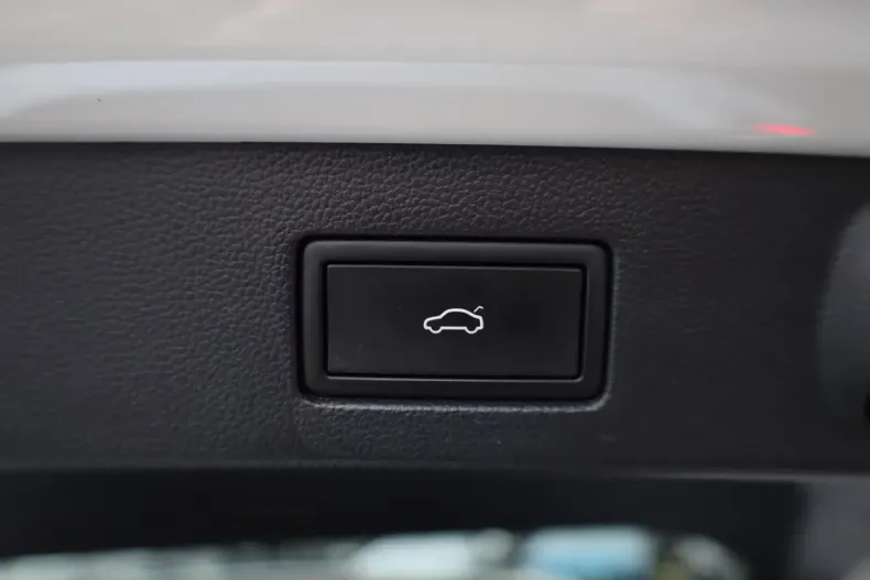 Volkswagen Arteon din 2021 cu 40.866 km - oferta VOL197753 - foto 30