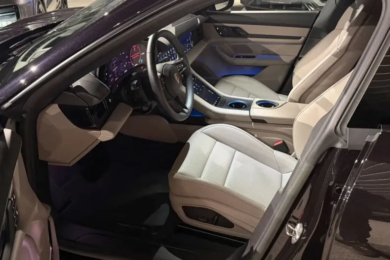 Porsche Taycan din 2023 cu 30.000 km - oferta POR197754 - foto 11