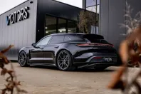 Porsche Taycan din 2023 cu 68.178 km - oferta POR197755 - foto 6