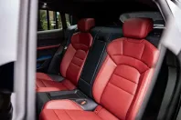 Porsche Taycan din 2023 cu 68.178 km - oferta POR197755 - foto 16