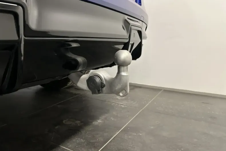 BMW X6 M (Seria X) din 2025 cu 17.434 km - oferta BMW197756 - foto 11