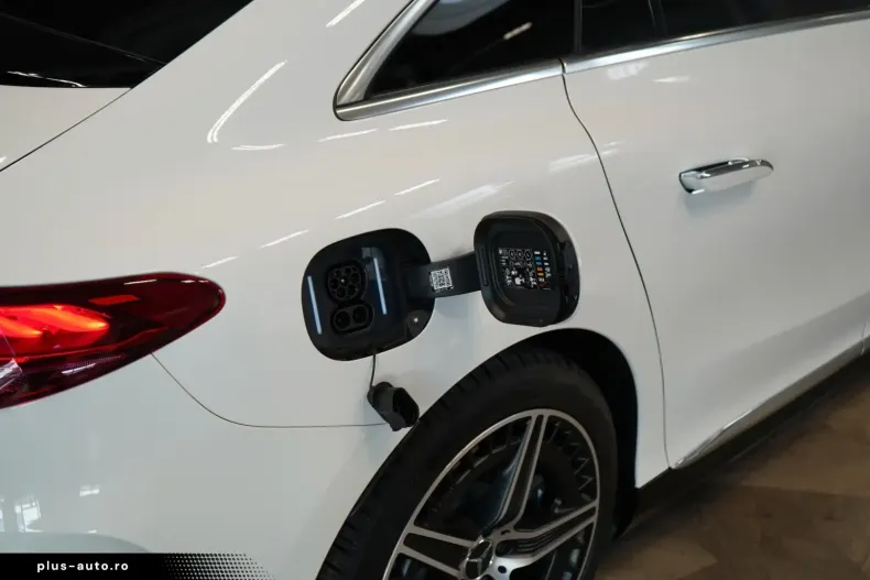 Mercedes-Benz EQE din 2022 cu 33.697 km - oferta MER197758 - foto 8