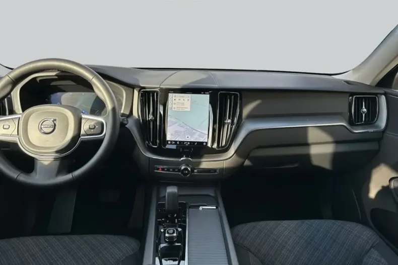 Volvo XC60 din 2024 cu 11.946 km - oferta VOL197765 - foto 8