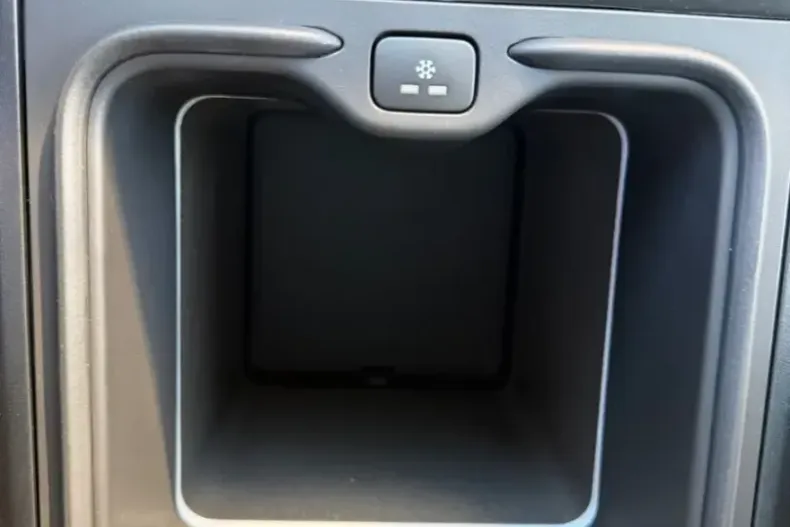 Land Rover Range Rover Sport din 2024 cu 2.100 km - oferta LAN197766 - foto 36