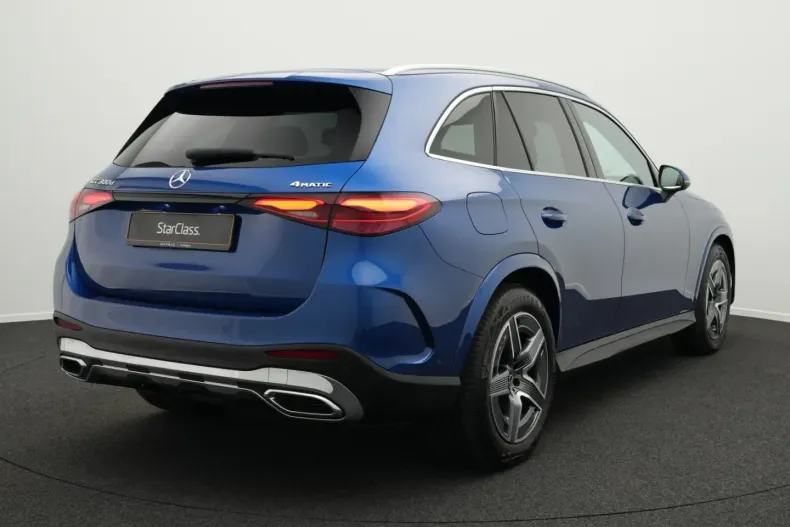 Mercedes-Benz GLC 300 (Clasa GLC) din 2025 cu 17.445 km - oferta MER197767 - foto 3