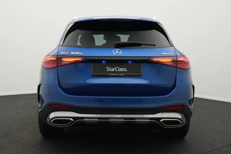 Mercedes-Benz GLC 300 (Clasa GLC) din 2025 cu 17.445 km - oferta MER197767 - foto 4