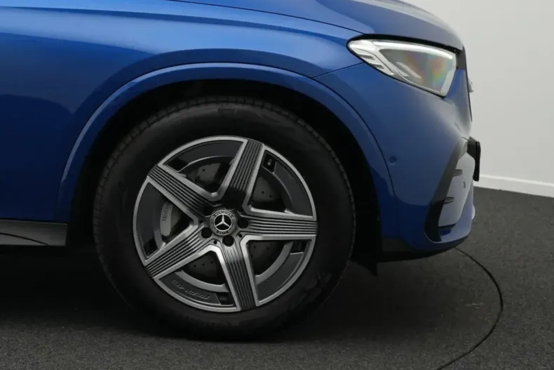 Mercedes-Benz GLC 300 (Clasa GLC) din 2025 cu 17.445 km - oferta MER197767 - foto 6