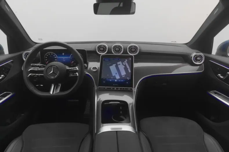 Mercedes-Benz GLC 300 (Clasa GLC) din 2025 cu 17.445 km - oferta MER197767 - foto 16