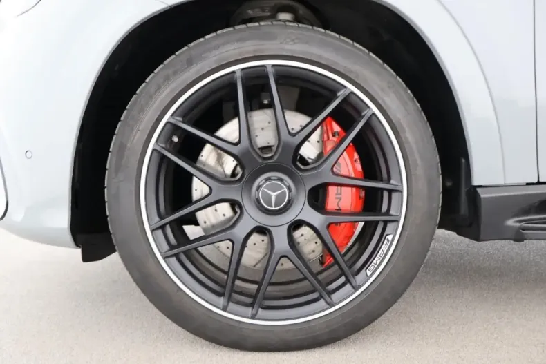 Mercedes-Benz GLE 63 AMG (Clasa GLE) din 2024 cu 18.900 km - oferta MER197768 - foto 16