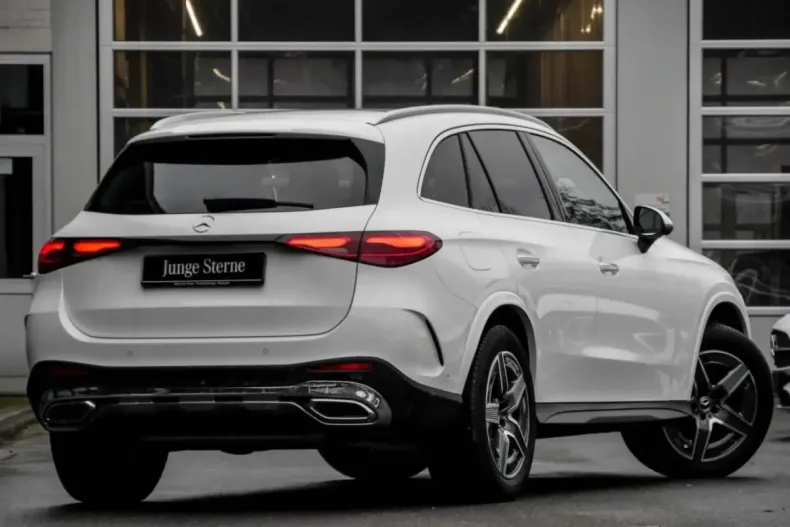 Mercedes-Benz GLC 300 (Clasa GLC) din 2024 cu 8.645 km - oferta MER197770 - foto 3