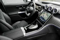 Mercedes-Benz GLC 300 (Clasa GLC) din 2024 cu 8.645 km - oferta MER197770 - foto 4