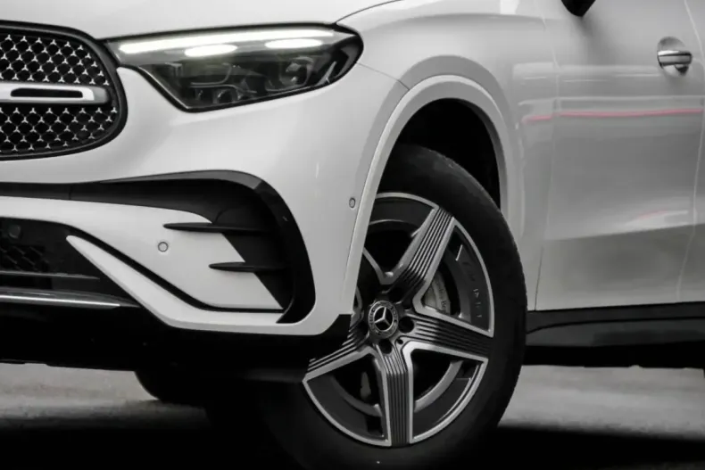 Mercedes-Benz GLC 300 (Clasa GLC) din 2024 cu 8.645 km - oferta MER197770 - foto 6