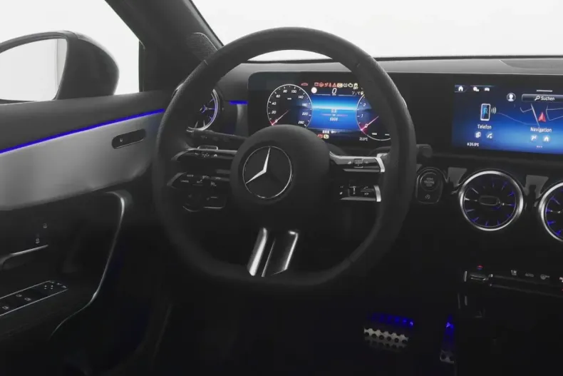 Mercedes-Benz GLC 220 (Clasa GLC) din 2024 cu 14.765 km - oferta MER197772 - foto 5