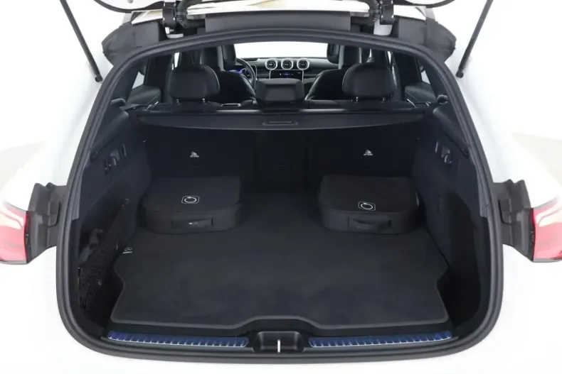 Mercedes-Benz GLC 400 (Clasa GLC) din 2023 cu 22.800 km - oferta MER197777 - foto 14