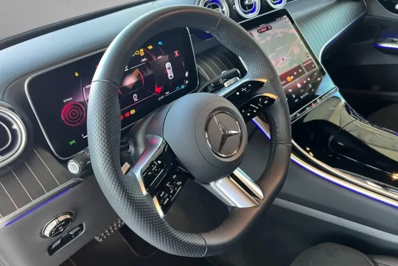 Mercedes-Benz GLC 300 (Clasa GLC) din 2024 cu 17.730 km - oferta MER197778 - foto 16