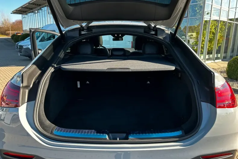 Mercedes-Benz GLE 400 (Clasa GLE) din 2023 cu 31.539 km - oferta MER197782 - foto 20