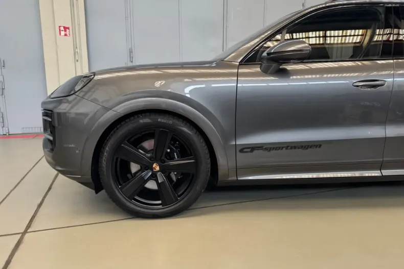 Porsche Cayenne din 2025 cu 23.900 km - oferta POR197785 - foto 13