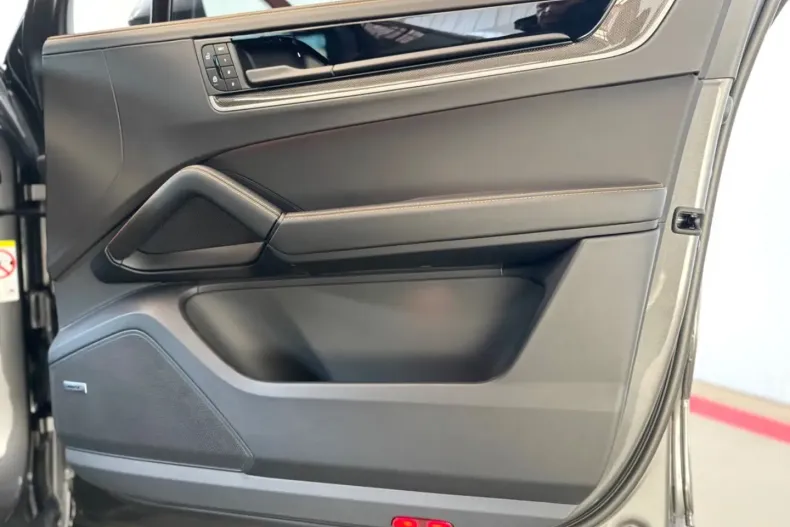 Porsche Cayenne din 2025 cu 23.900 km - oferta POR197785 - foto 20