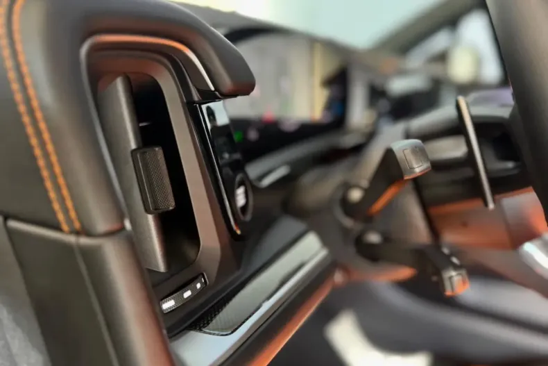 Porsche Cayenne din 2025 cu 23.900 km - oferta POR197785 - foto 21