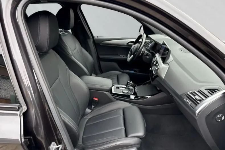 BMW X3 (Seria X) din 2022 cu 87.044 km - oferta BMW197787 - foto 13