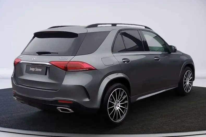 Mercedes-Benz GLE 400 (Clasa GLE) din 2022 cu 22.950 km - oferta MER197791 - foto 4