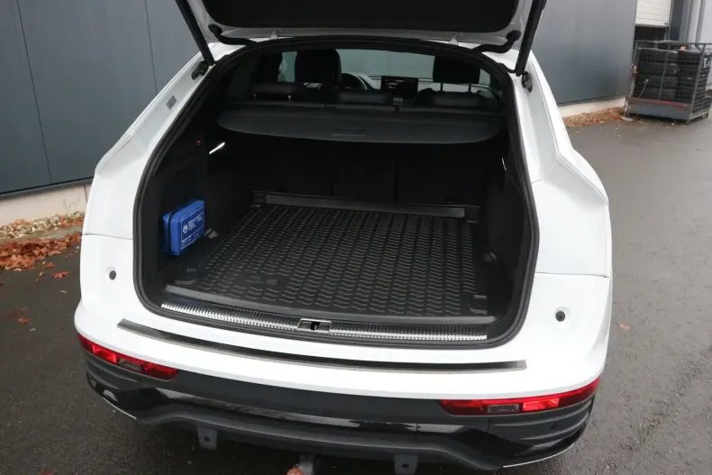 Audi Q5 din 2022 cu 38.440 km - oferta AUD197794 - foto 6