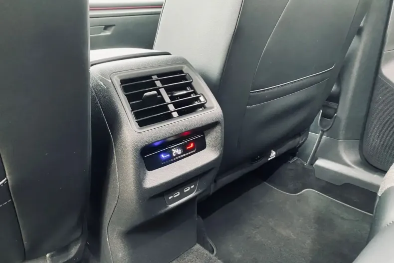 Volkswagen Tiguan din 2024 cu 74.000 km - oferta VOL197795 - foto 8
