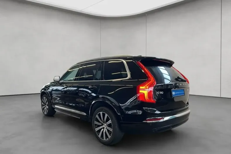 Volvo XC90 din 2024 cu 28.616 km - oferta VOL197799 - foto 4